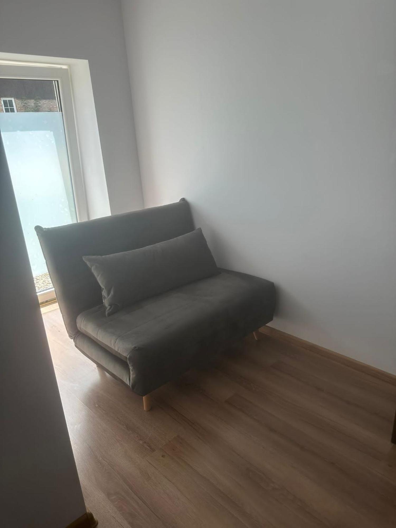 Appartement Agroturystyka Alpaka Konradow à Konradow  Extérieur photo